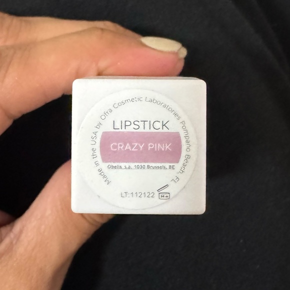 OFRA "Crazy Pink" lipstick - Picture 3 of 3